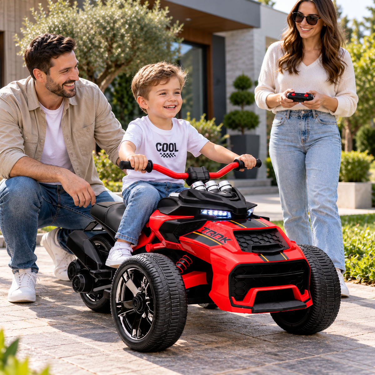 ATV Electric pentru Copii KIDOO 12V cu Telecomanda Parentala, 3-7 km/h, Pedala Acceleratie, Lumini, Mers Inainte/Inapoi