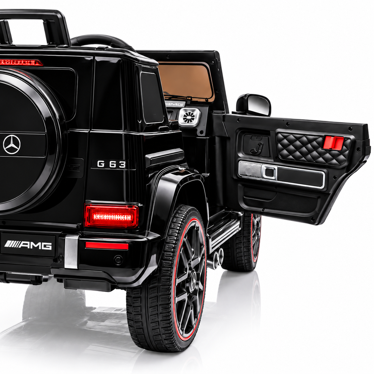 Masina Electrica Mercedes-Benz AMG G63 pentru Copii, Licentiata Oficial, 12V 4.5Ah, 2 Motoare 30W, Telecomanda 2.4G, Suspensii, LED, Bluetooth, USB, FM Radio